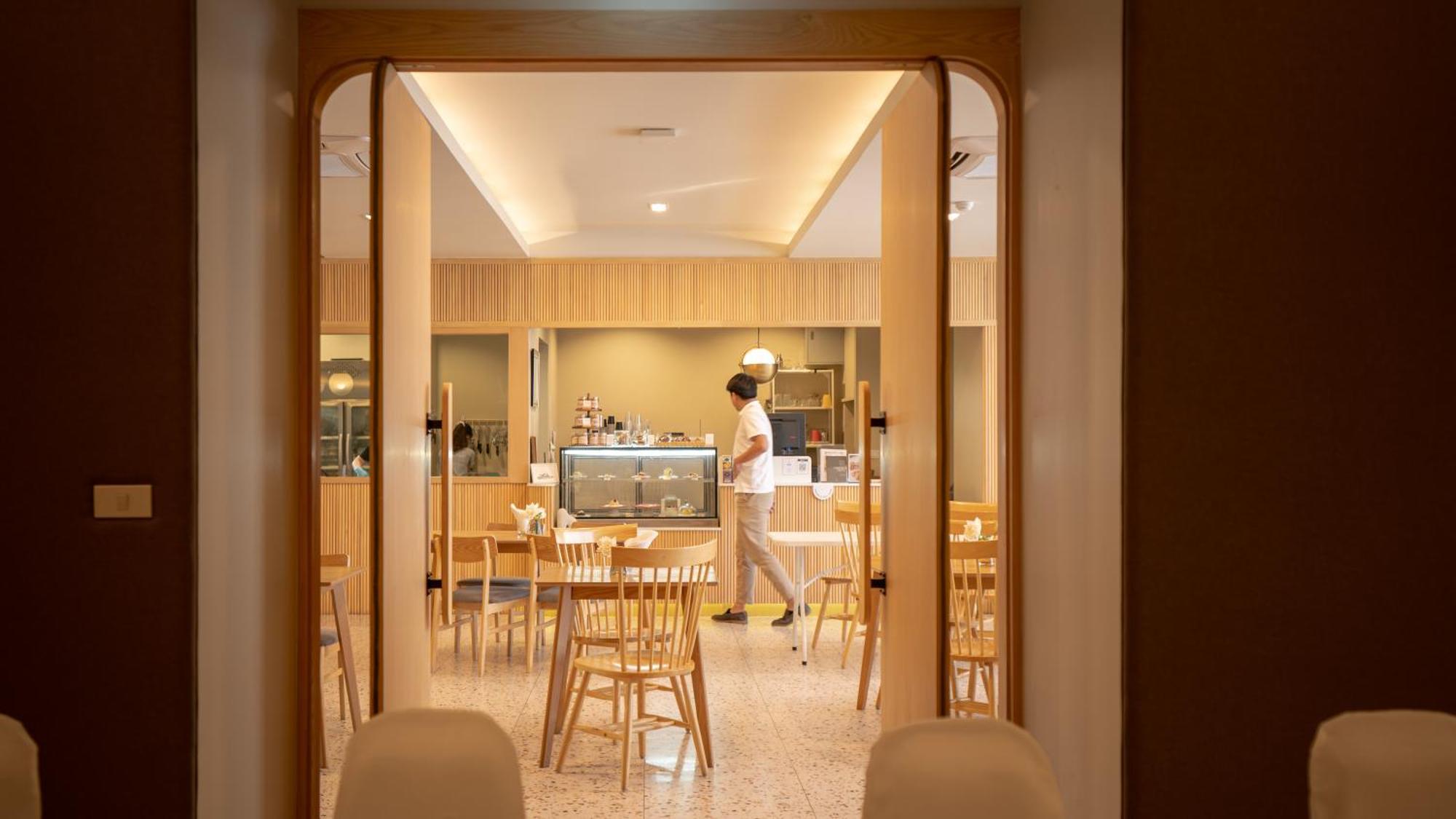 The Rise Suites Hotel, Chiang Mai - Sha Extra Plus Kültér fotó
