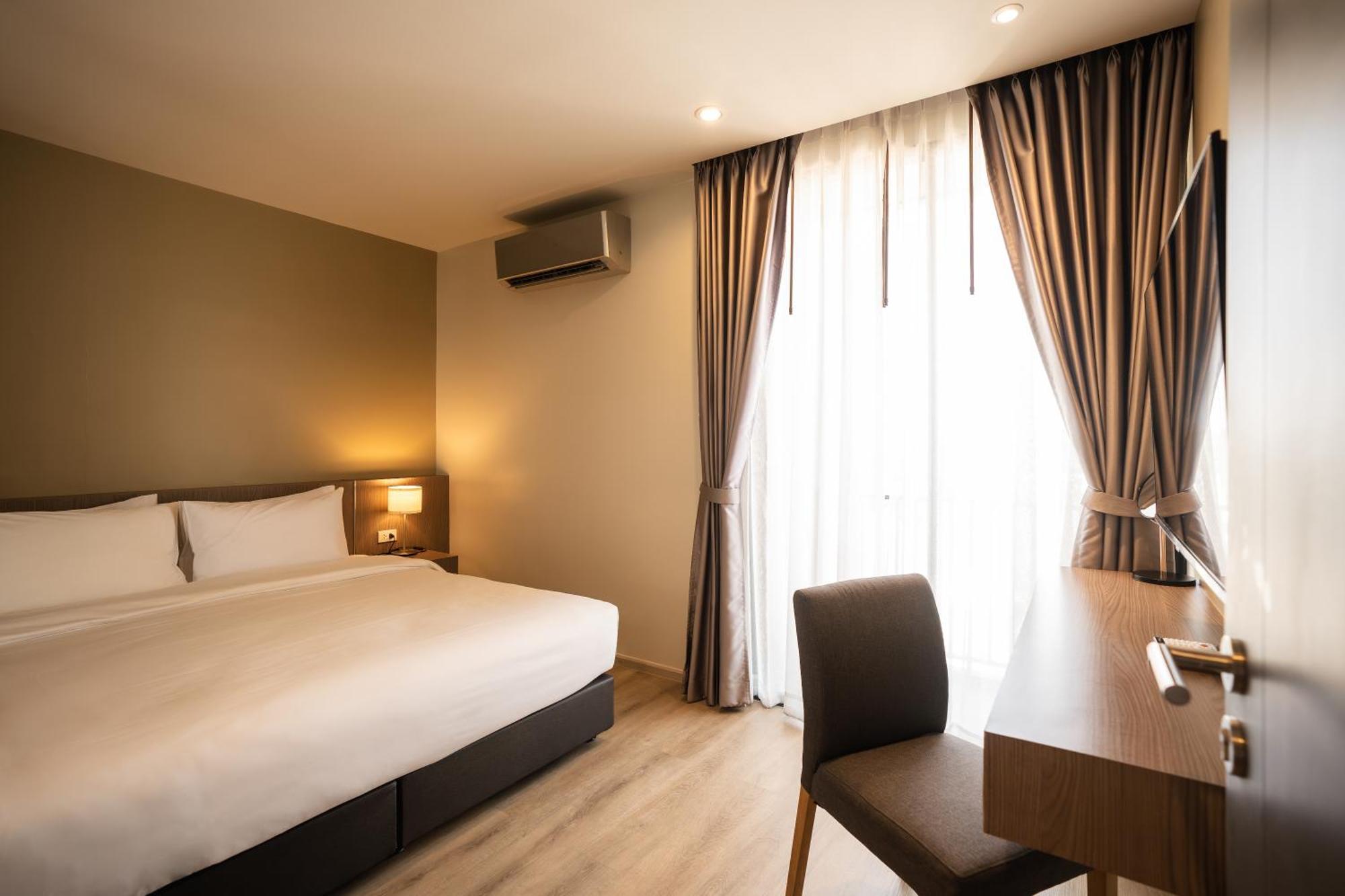 The Rise Suites Hotel, Chiang Mai - Sha Extra Plus Kültér fotó